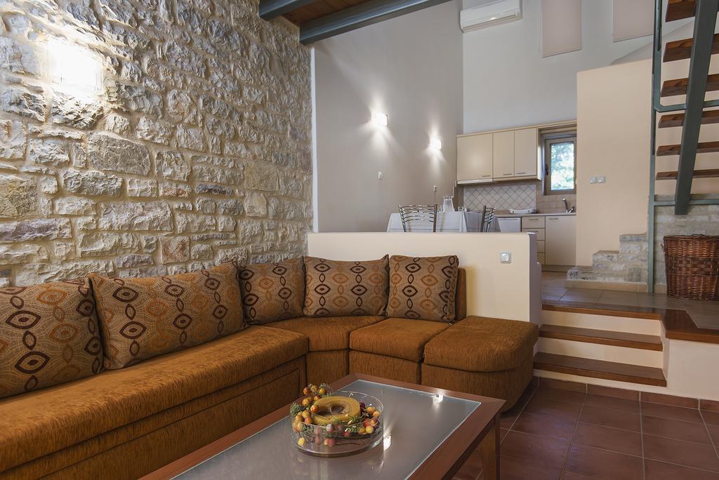 Enastron Villas Κυπαρισσία Εξωτερικό φωτογραφία
