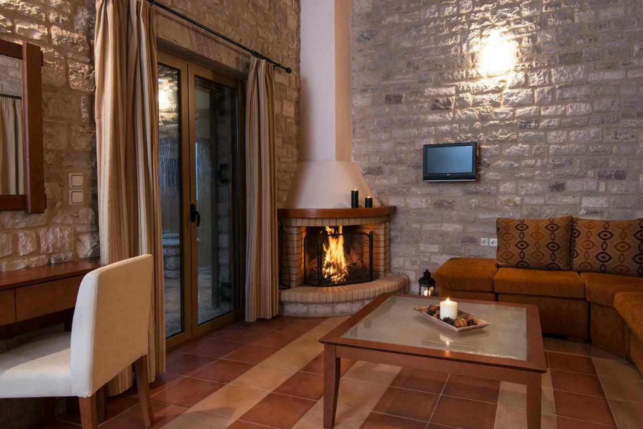 Enastron Villas Κυπαρισσία Εξωτερικό φωτογραφία