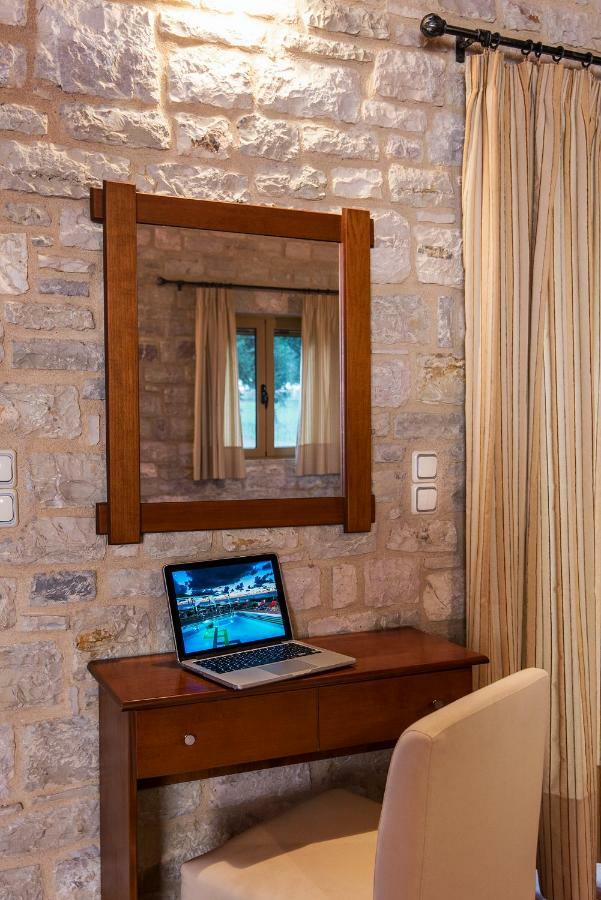 Enastron Villas Κυπαρισσία Εξωτερικό φωτογραφία